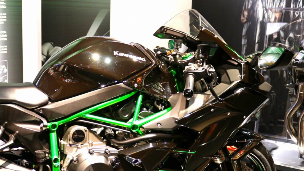 カワサキ Ninja H2