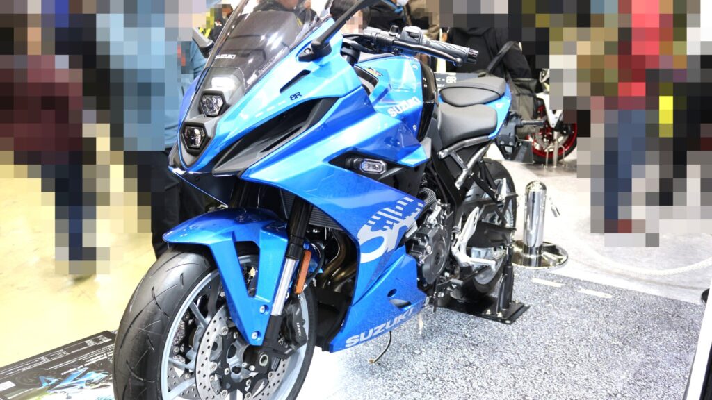 スズキ GSX-8R