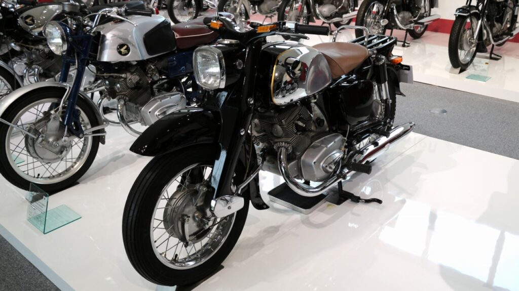 ホンダ ドリーム C71 1958年