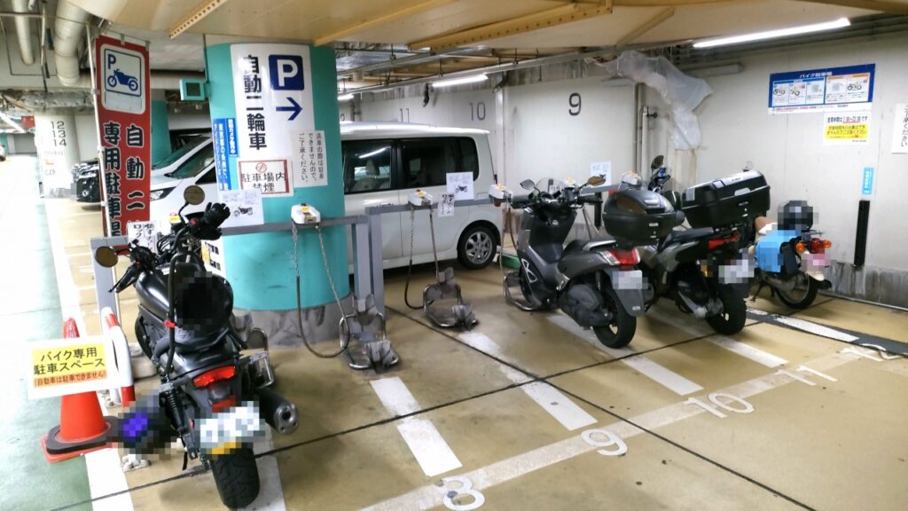 雷門地下バイク駐輪場