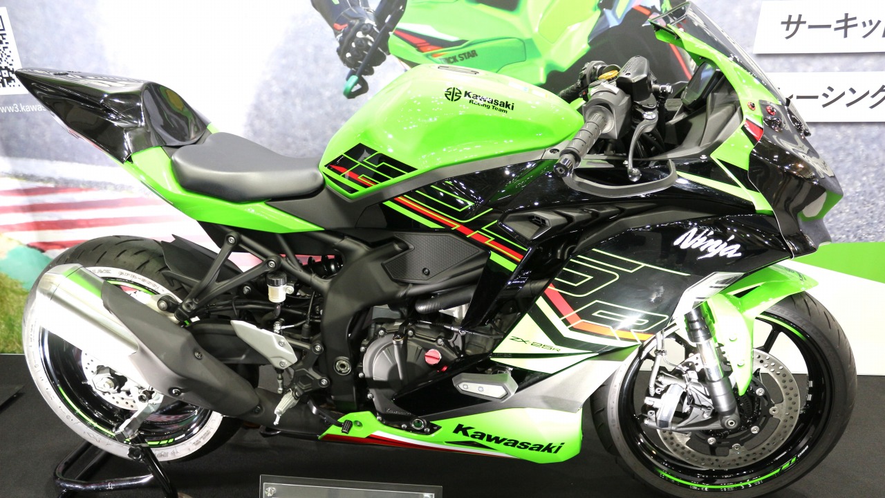 カワサキ Ninja ZX-25R