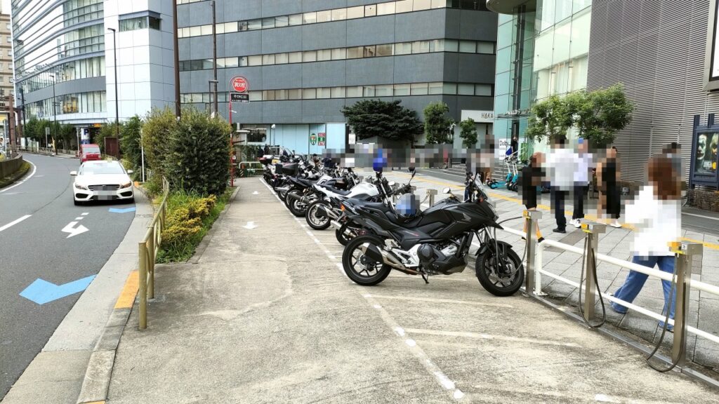 サイカパーク 新宿三丁目自動二輪駐車場