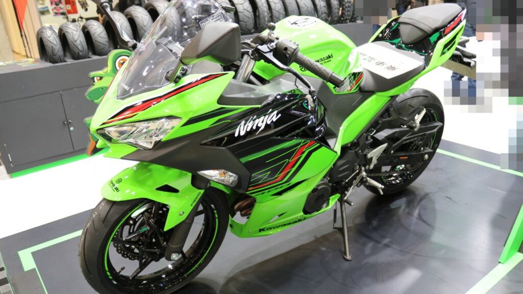 カワサキ Ninja 400