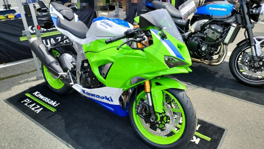 カワサキ Ninja ZX-6R