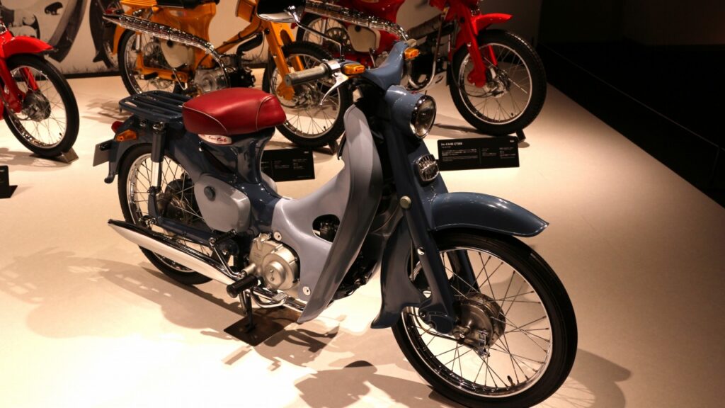 ホンダ　スーパーカブ　C100　1958年