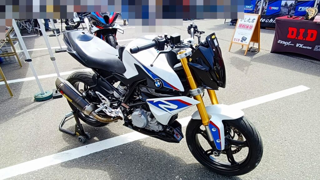 BMW G310 R