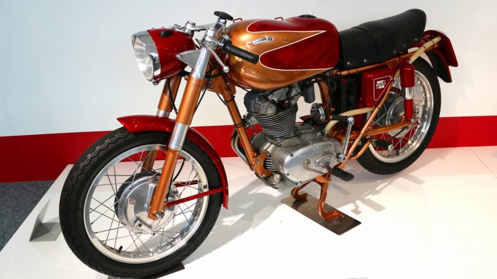 ドゥカティ 175 シルバーストーン 1960年