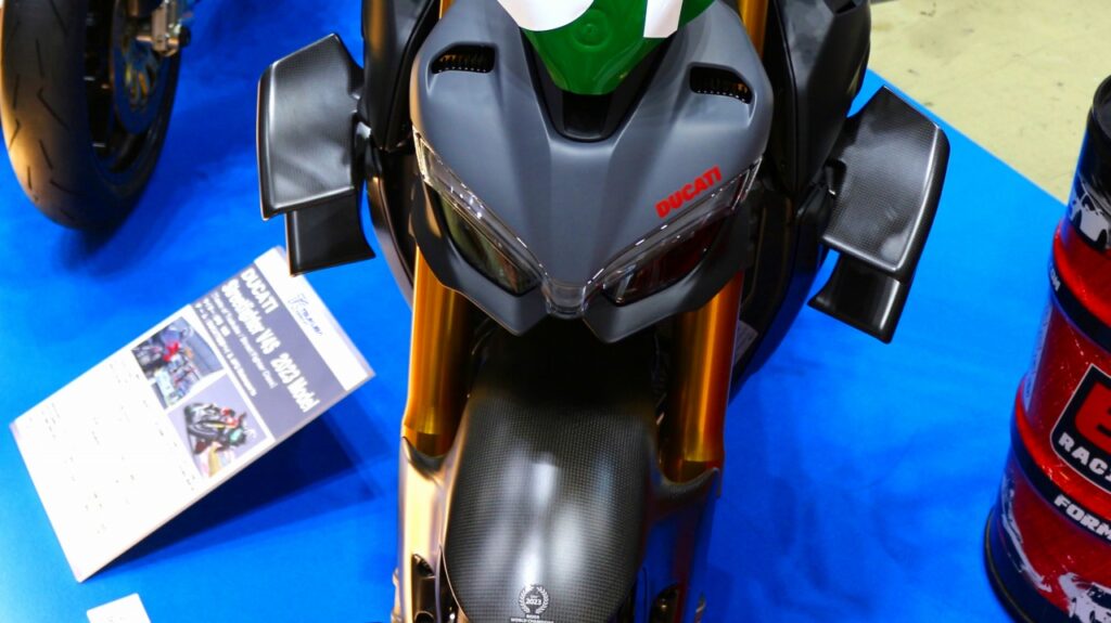 ドゥカティ ストリートファイター V4S 2023年