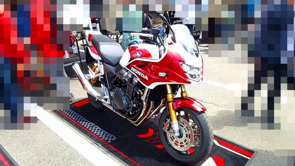 ホンダ CB1300 スーパーボルダー SP ファイナルエディション