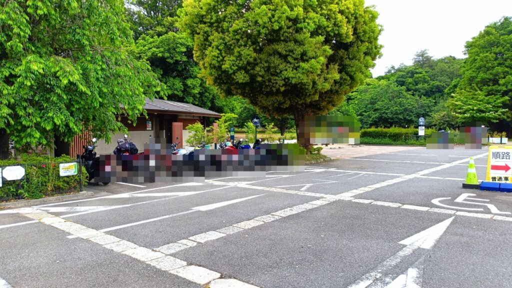 井の頭公園バイク駐車場