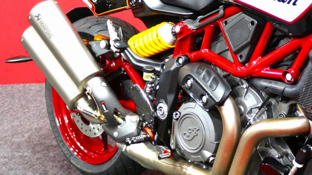 インディアン FTR×RSD スーパーフーリガン