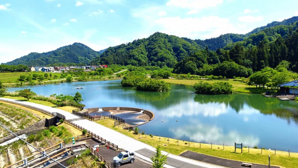 宮ケ瀬湖畔園地 親水池