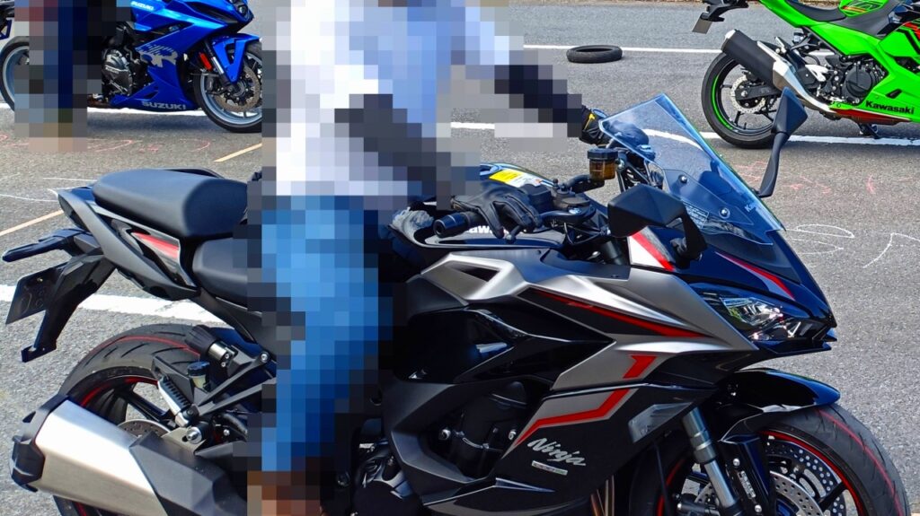 カワサキ Ninja 1000SX