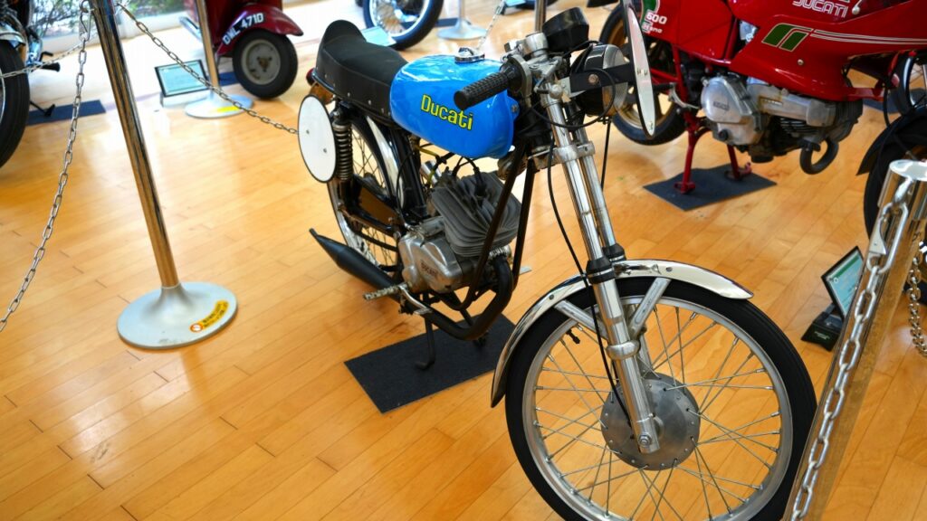 ドゥカティ　スポルト　1962年