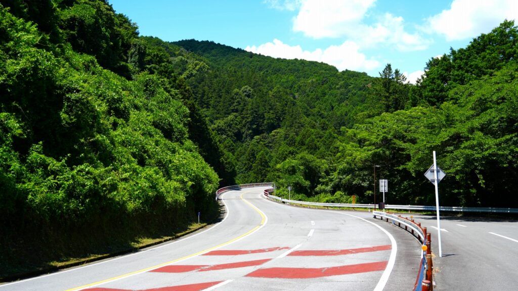 箱根ターンパイク　御所の入駐車場