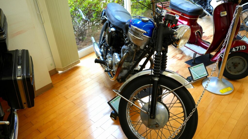 トライアンフ トロフィー 1961年