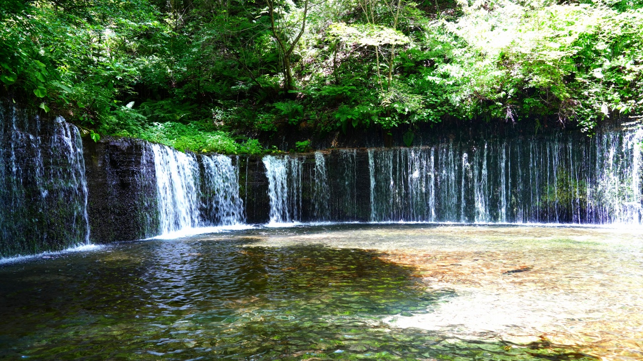軽井沢　白糸の滝