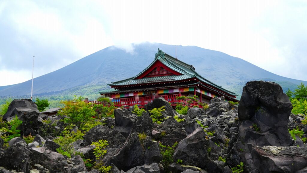 鬼押出し園　東叡山寛永寺別院　浅間山観音堂