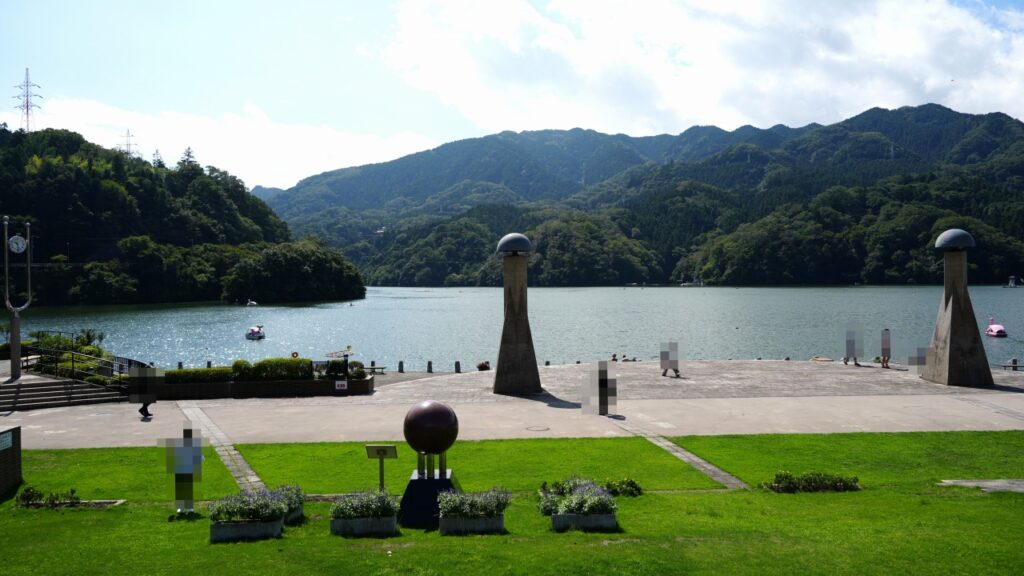 相模湖公園　水辺の広場