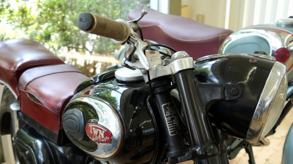 テーヴェーエヌ　コルネット　1953年