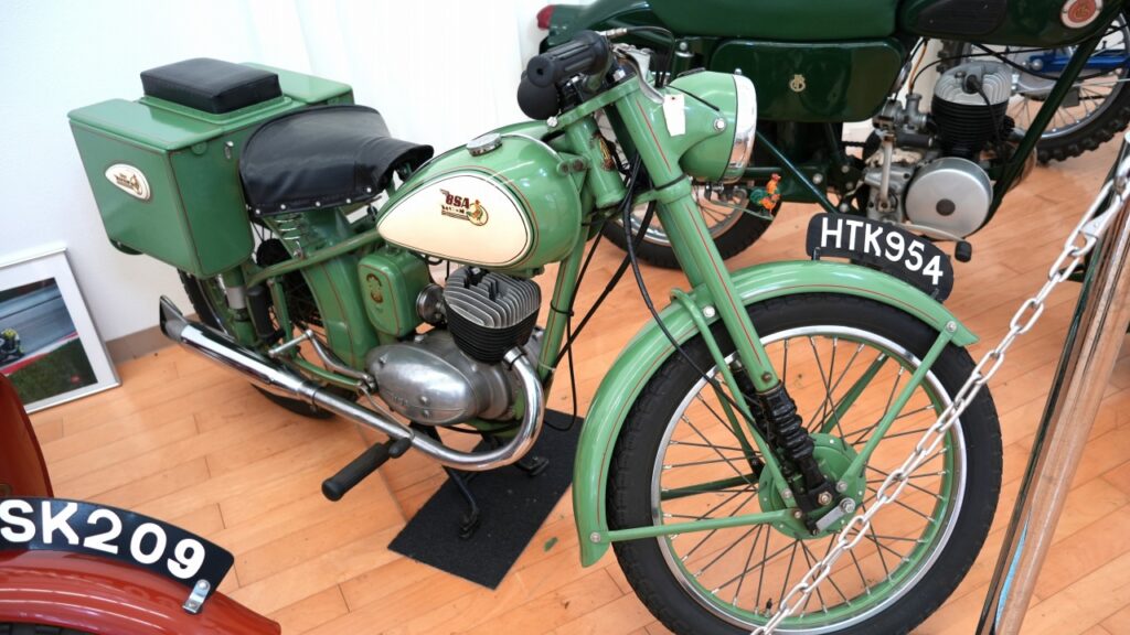 BSA バンタム 1952年