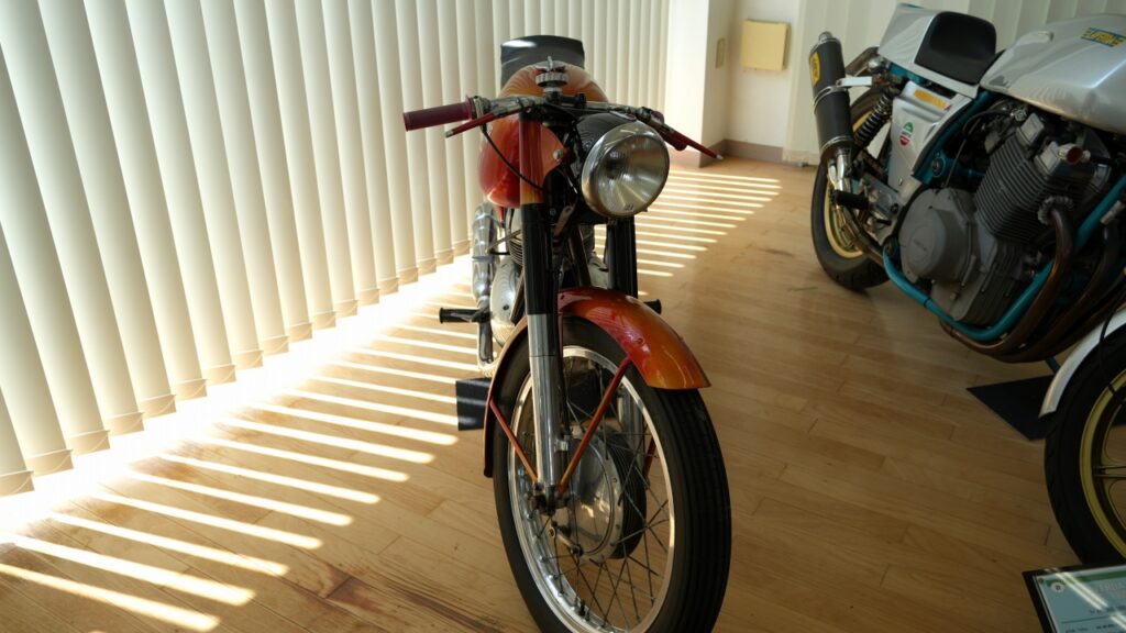 ベネリ 175 ツーリズモ 1962年