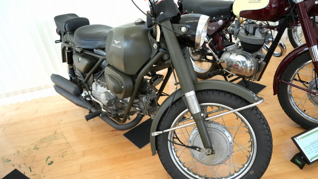 モト・グッツィ ファルコーネ 1974年