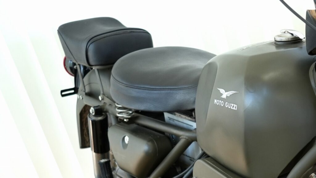 モト・グッツィ ファルコーネ 1974年