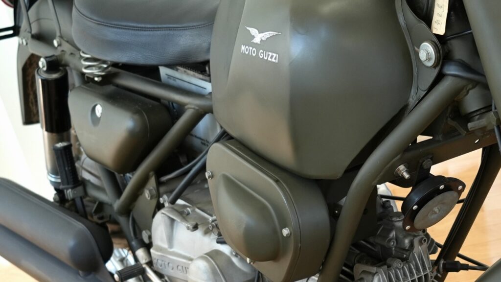 モト・グッツィ ファルコーネ 1974年