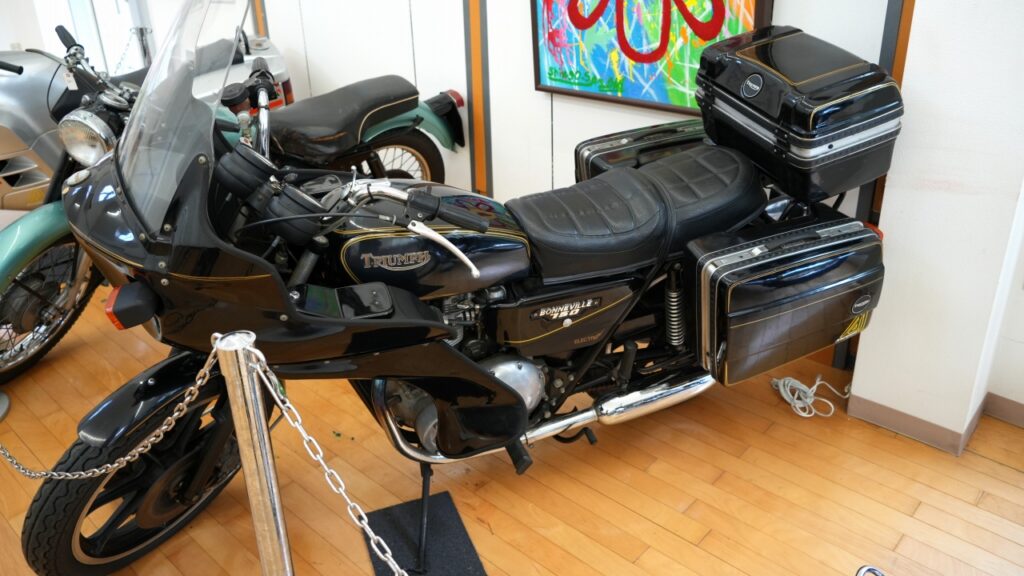 トライアンフ T140 エクスキューティヴ 1982年