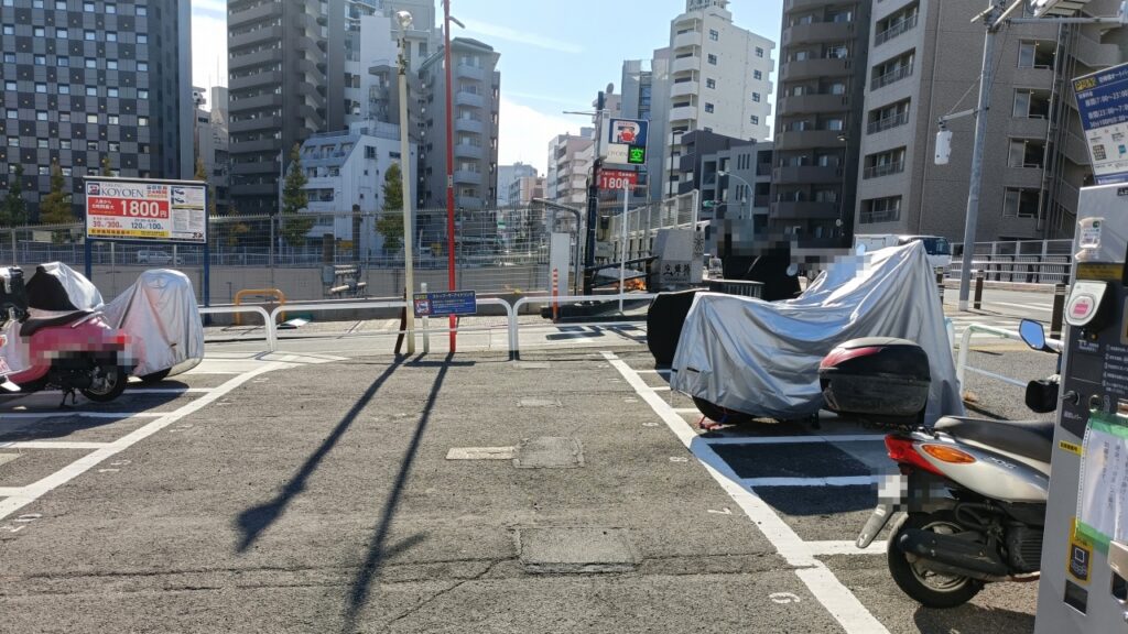 大塚　ＴＯＫＹＯ ＰＵＢＬＩＣ 空蝉橋（うつせみばし）オートバイ専用駐車場