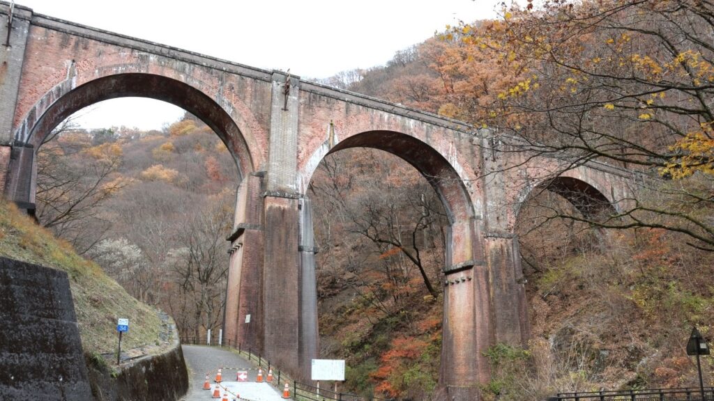 碓氷峠　旧道　めがね橋