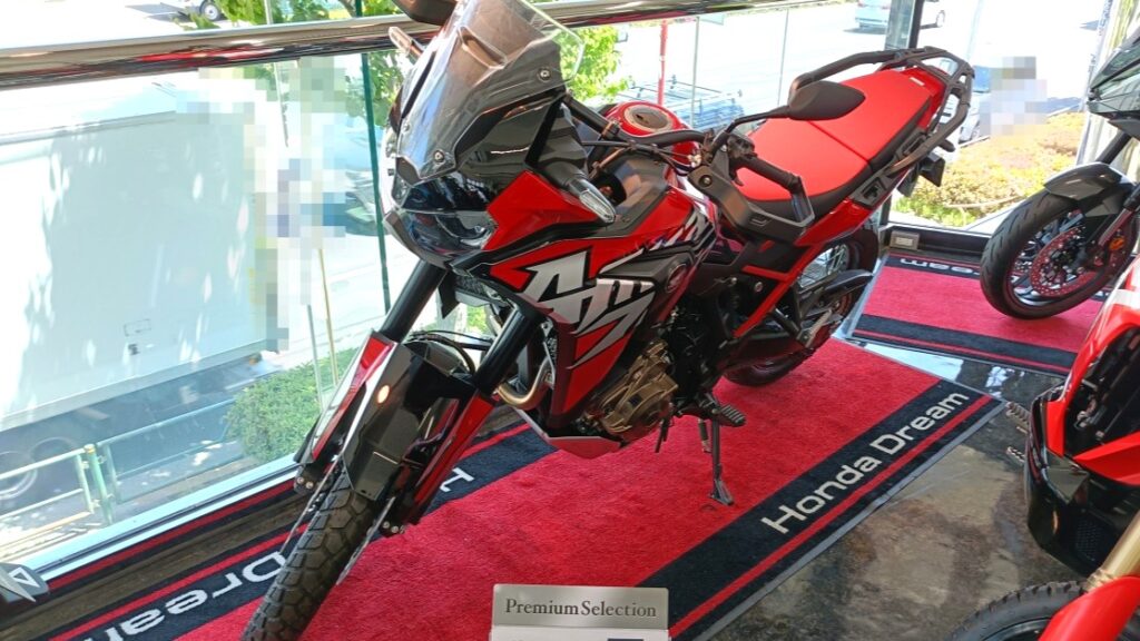 ホンダ　CRF1100　アフリカツイン　DCT
