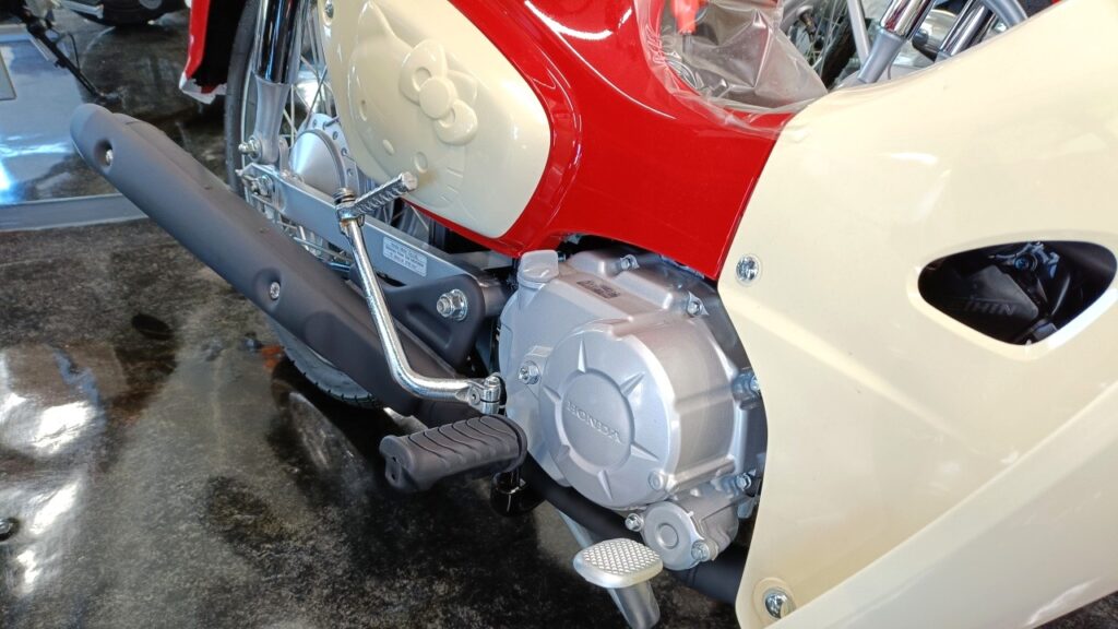 スーパーカブ50・ハローキティ