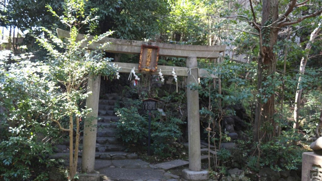 赤坂氷川神社　西行稲荷