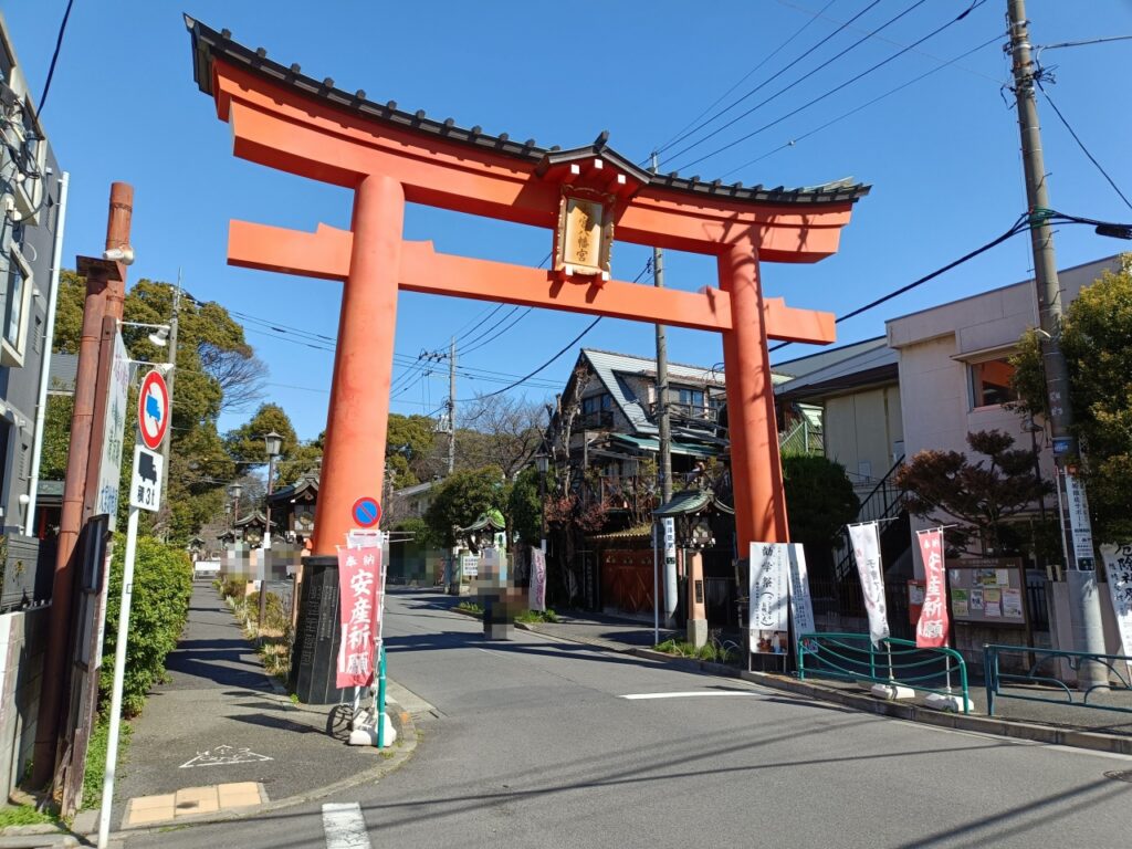 大宮八幡宮　南参道　鳥居